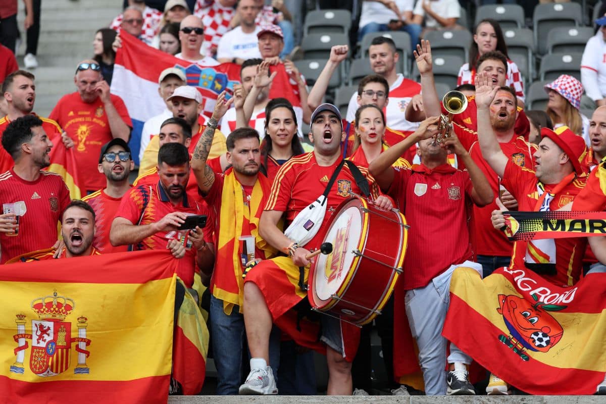 Kibice na meczu Chorwacja - Hiszpania