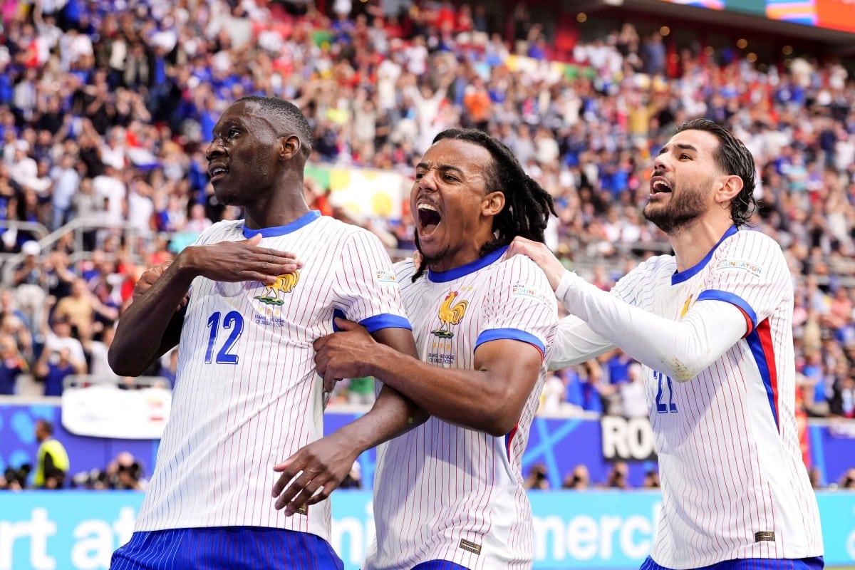 Randal Kolo Muani, Jules Kounde i Theo Hernandez