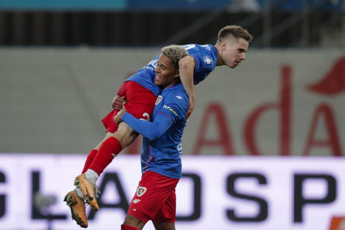 Grzegorz Tomasiewicz i Michael Ameyaw