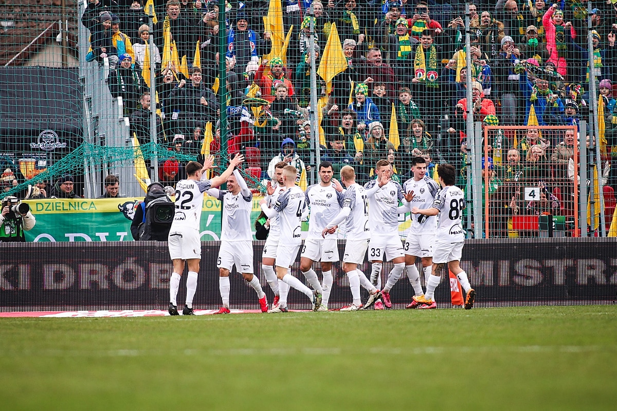 Piłkarze Puszczy Niepołomice