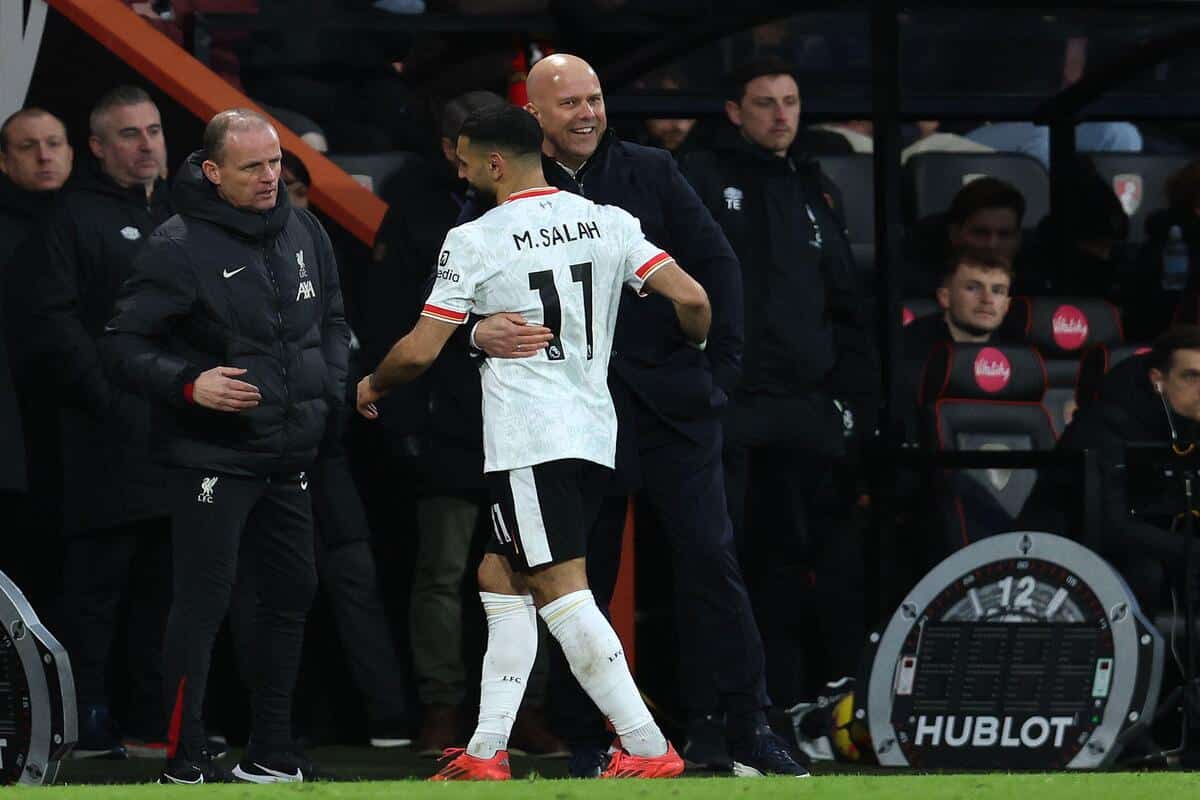 Arne Slot i Mohamed Salah