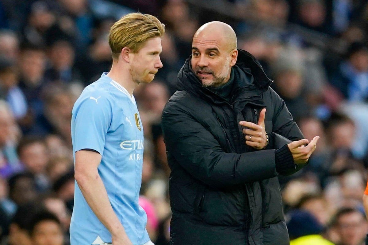 Kevin De Bruyne oraz Pep Guardiola