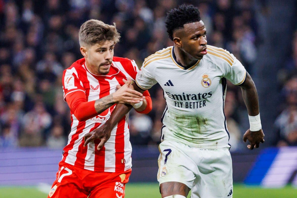 Alex Pozo w walce z Viniciusem Juniorem