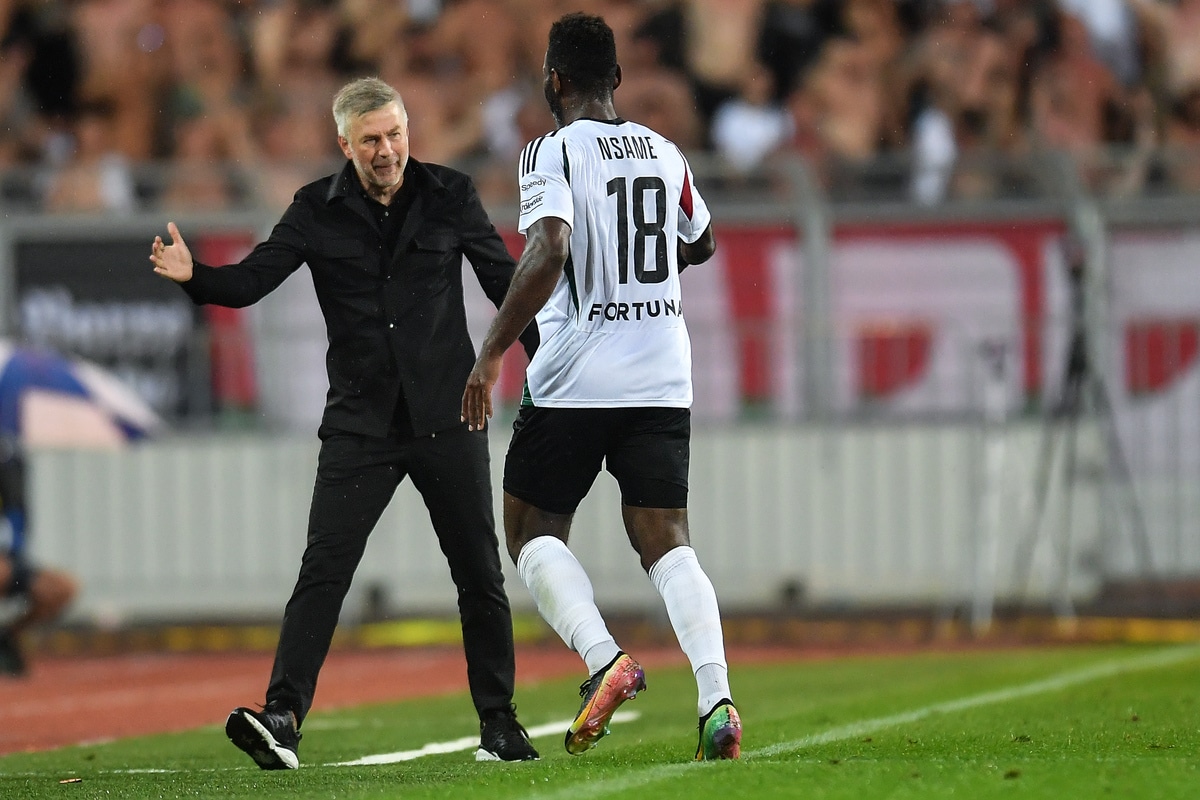 Edward Iordanescu i Jean-Pierre Nsame