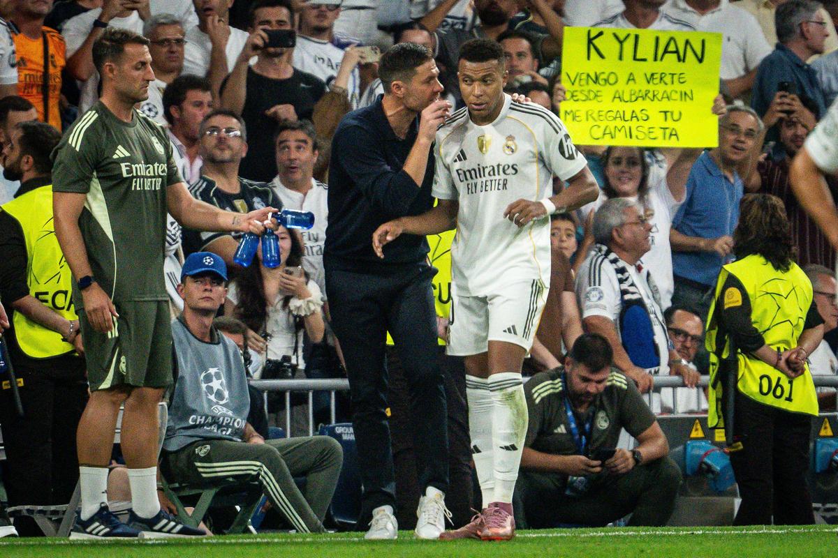 Xabi Alonso i Kylian Mbappe