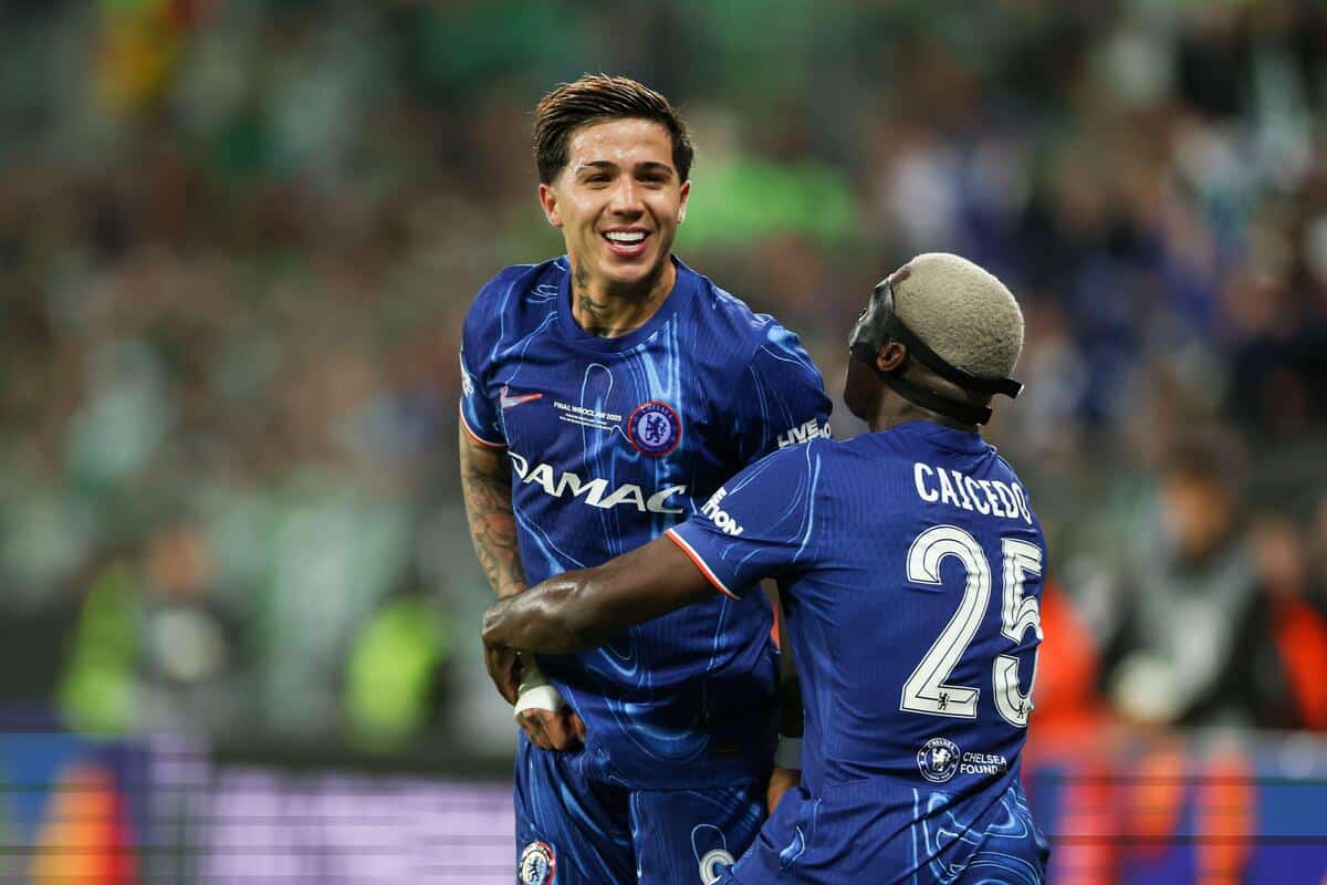 Enzo Fernandez i Moises Caicedo