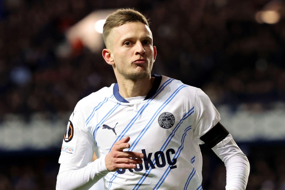 Sebastian Szymański