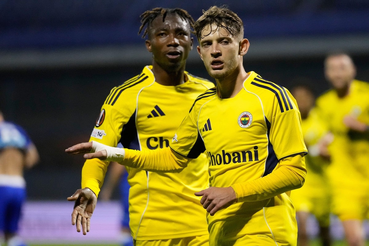 Sebastian Szymański